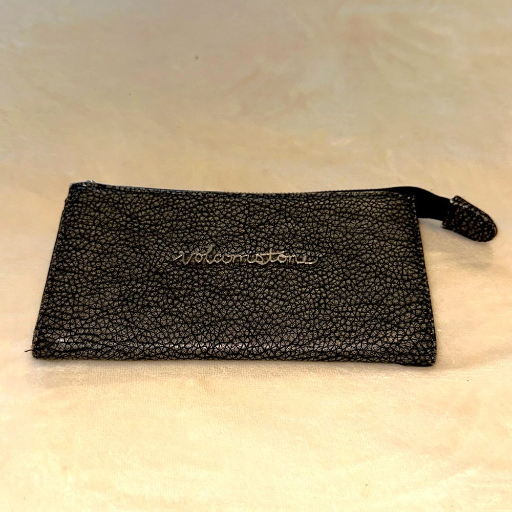 Volcom wallet